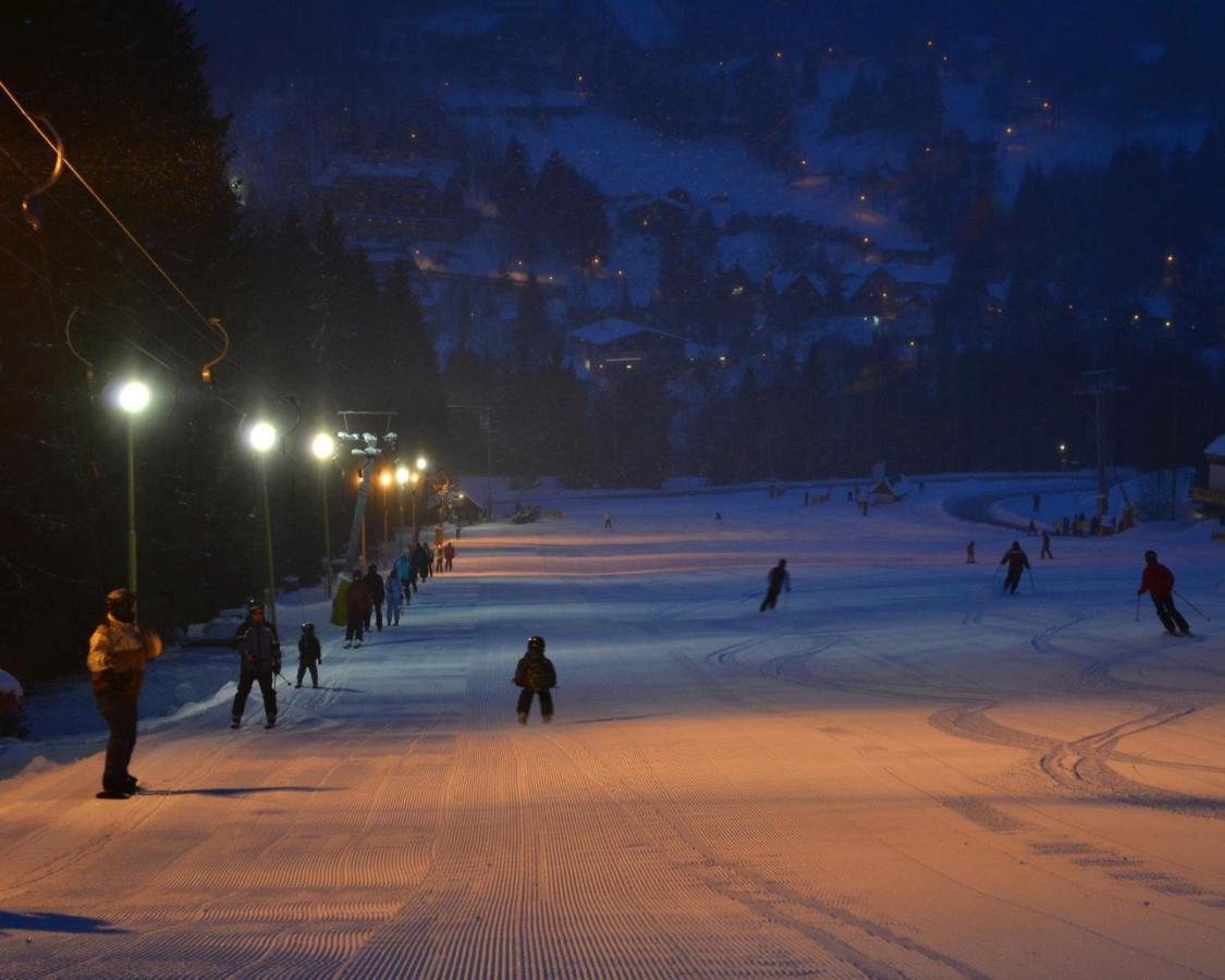 Harrachov Resident Apartments "Terrace & Chill" - High Speed Wifi, Smart Tv, Netflix, Disney Plus 外观 照片