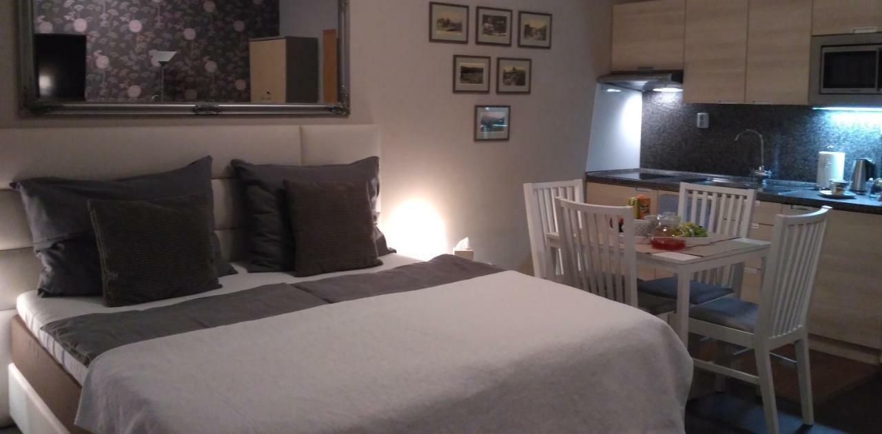 Harrachov Resident Apartments "Terrace & Chill" - High Speed Wifi, Smart Tv, Netflix, Disney Plus 外观 照片